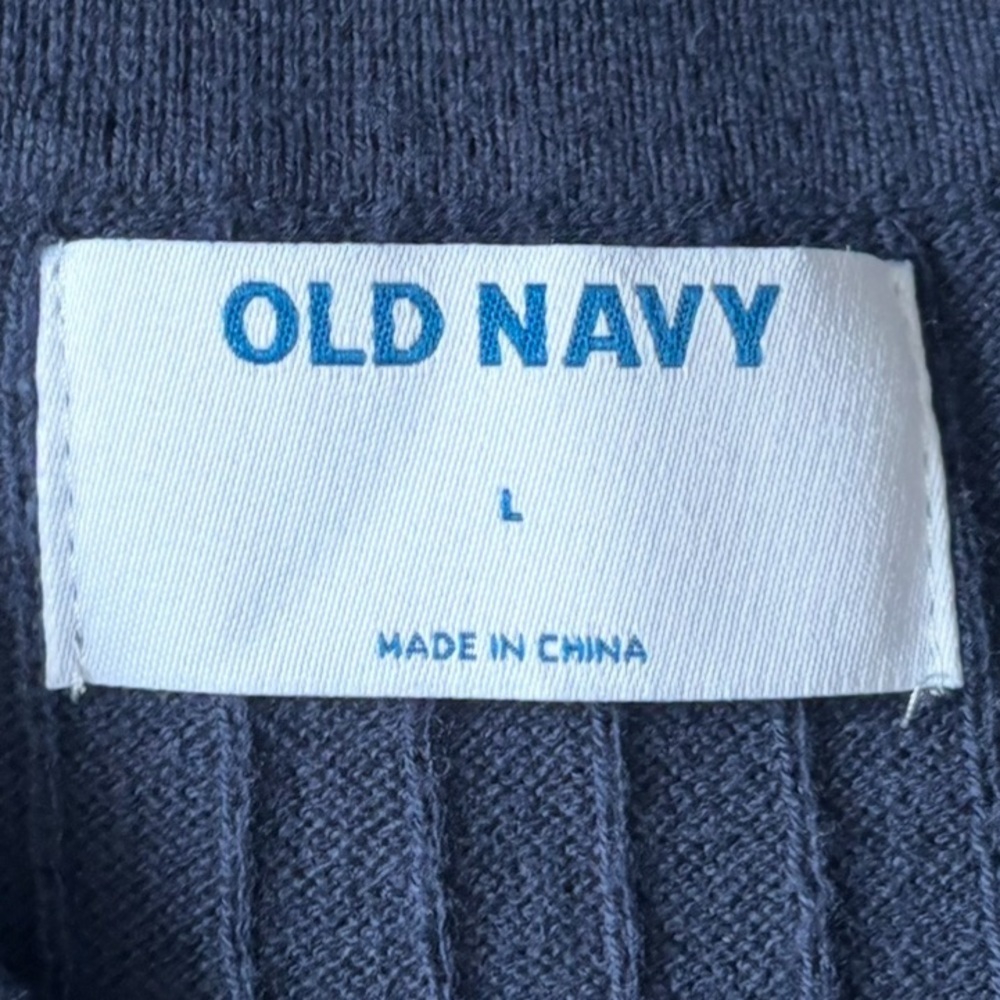 NWT Old Navy Men's Navy Blue Short Sleeve Button Down Camp Shirt Size L - Picture 4 of 9